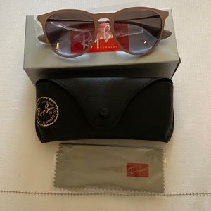 Ray Ban Sunglasses *BRAND NEW*